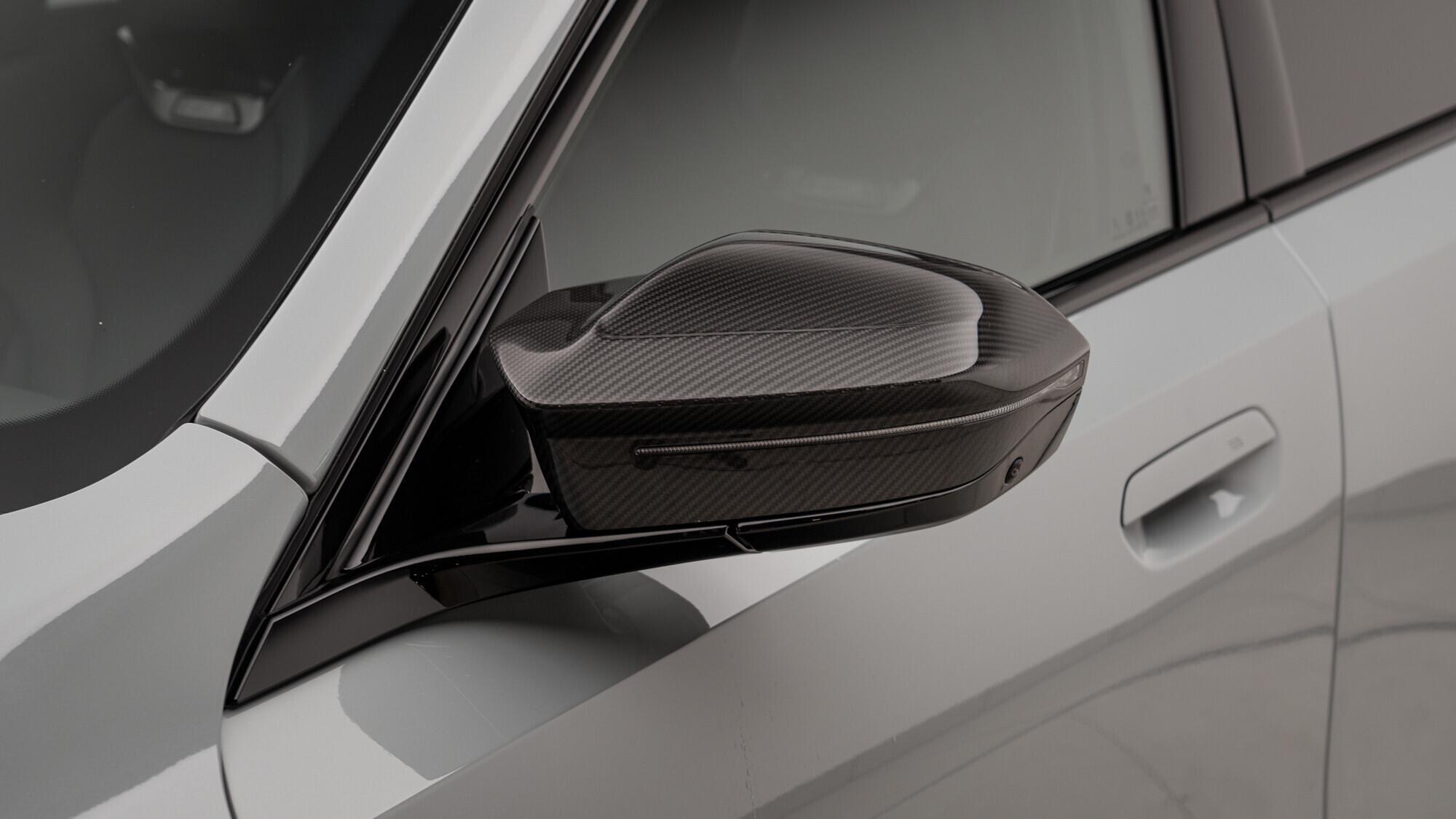 BMW M5 view 10