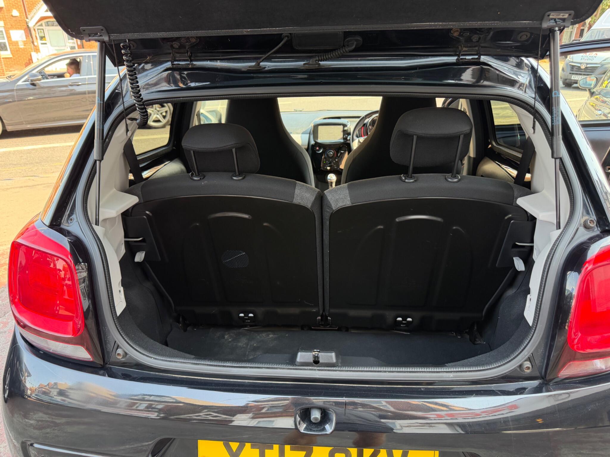Citroen C1 view 13