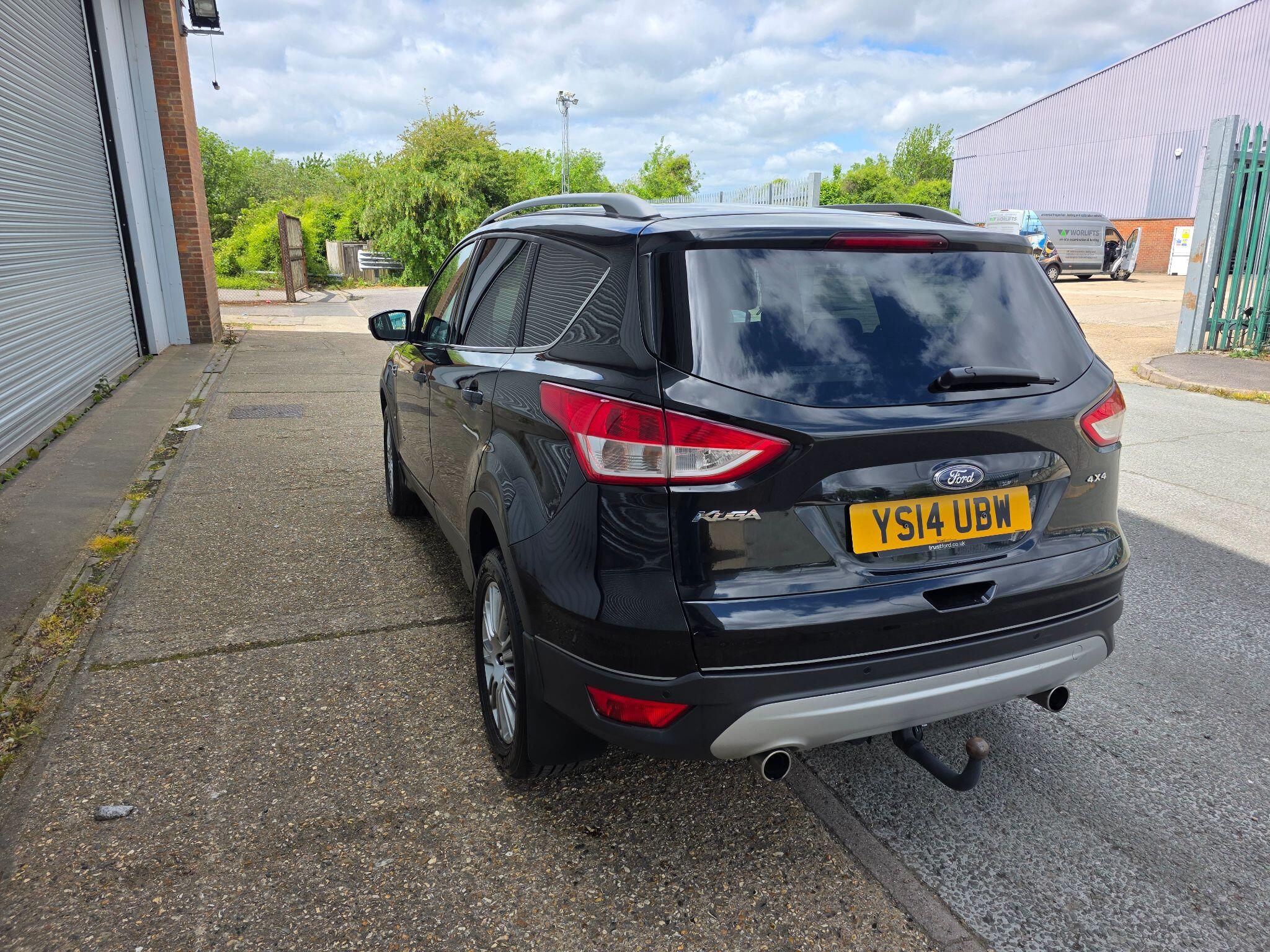 Ford Kuga view 6
