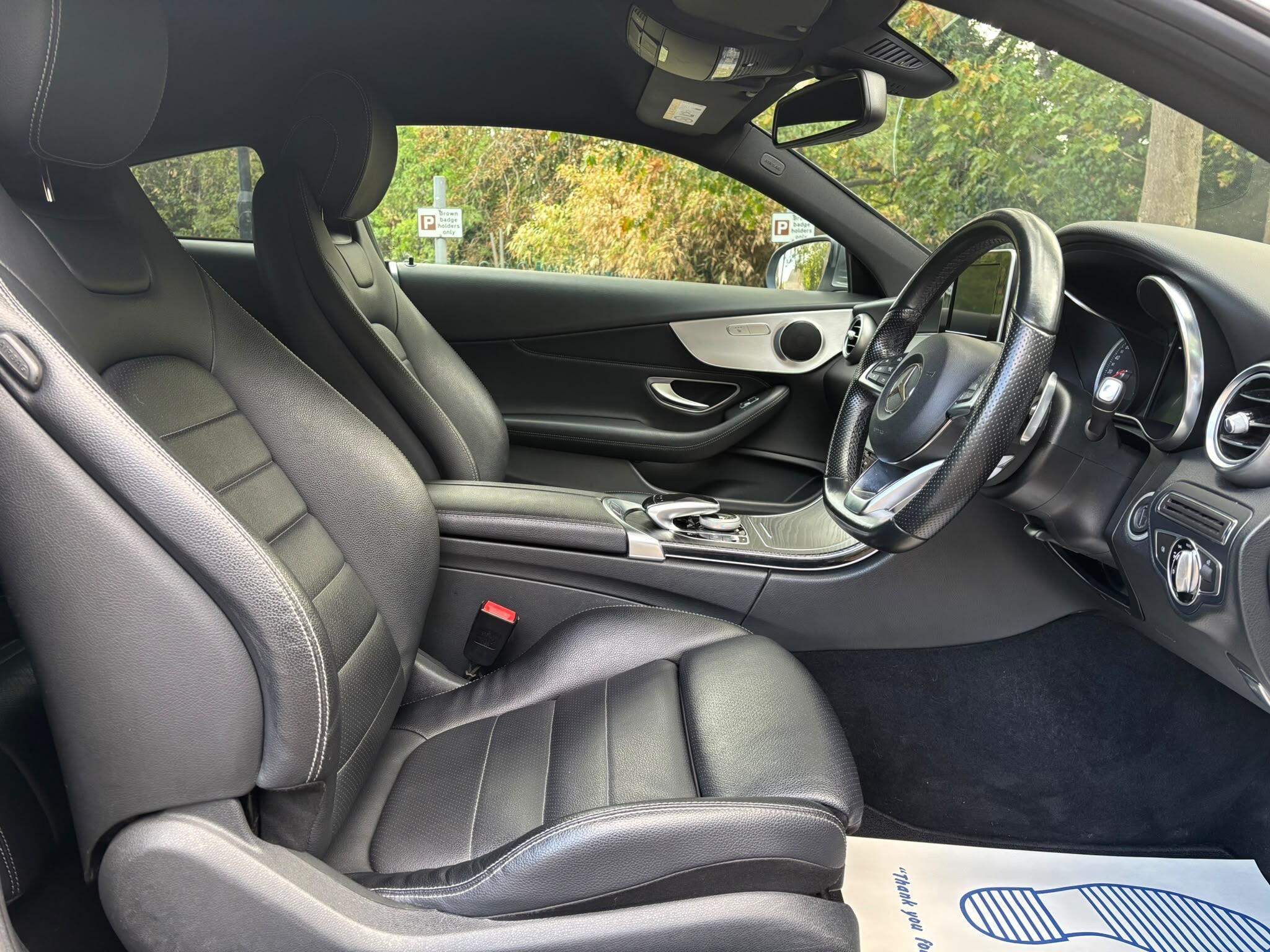 Mercedes-Benz C-Class view 11