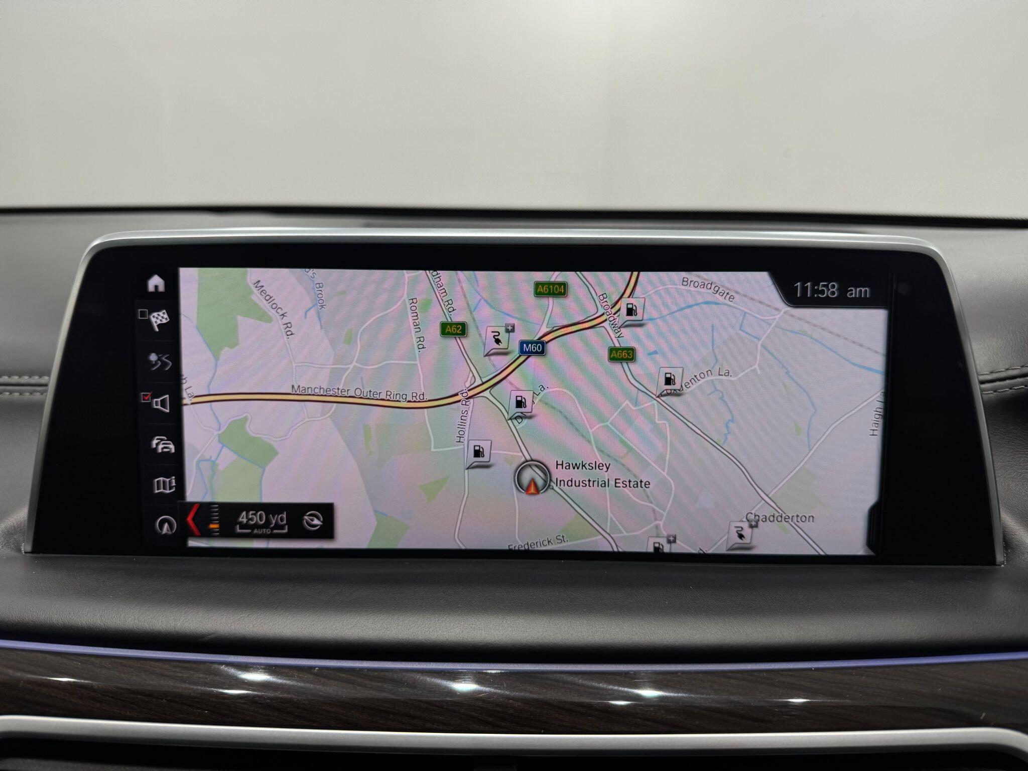 BMW 7 Series view 45