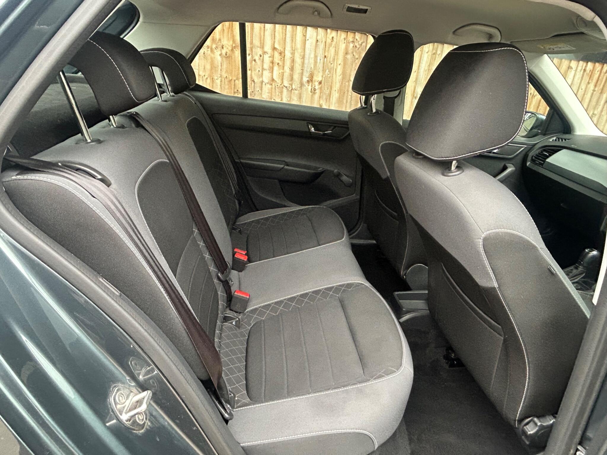 Skoda Fabia view 37