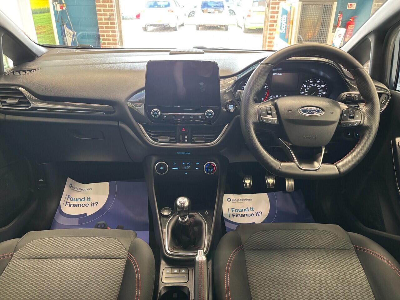 Ford Fiesta view 18