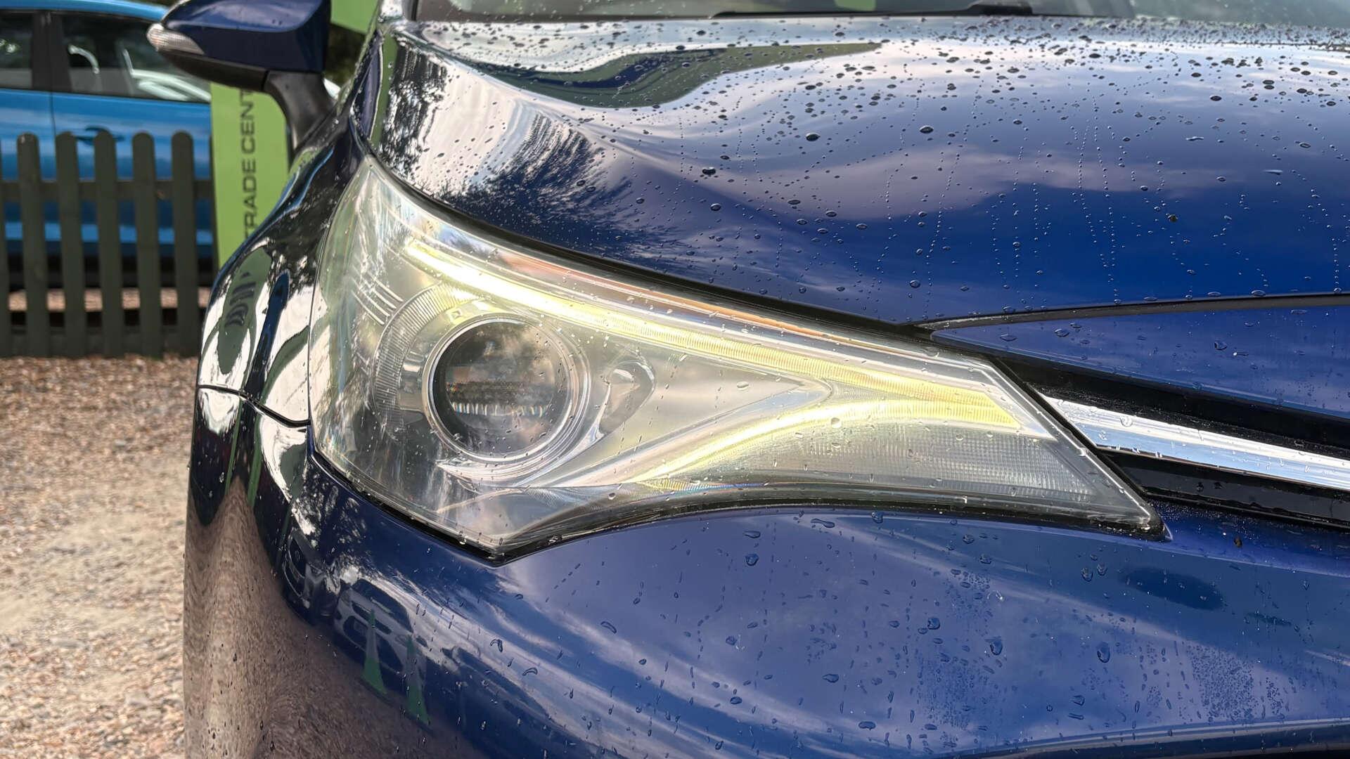 Toyota Avensis view 42
