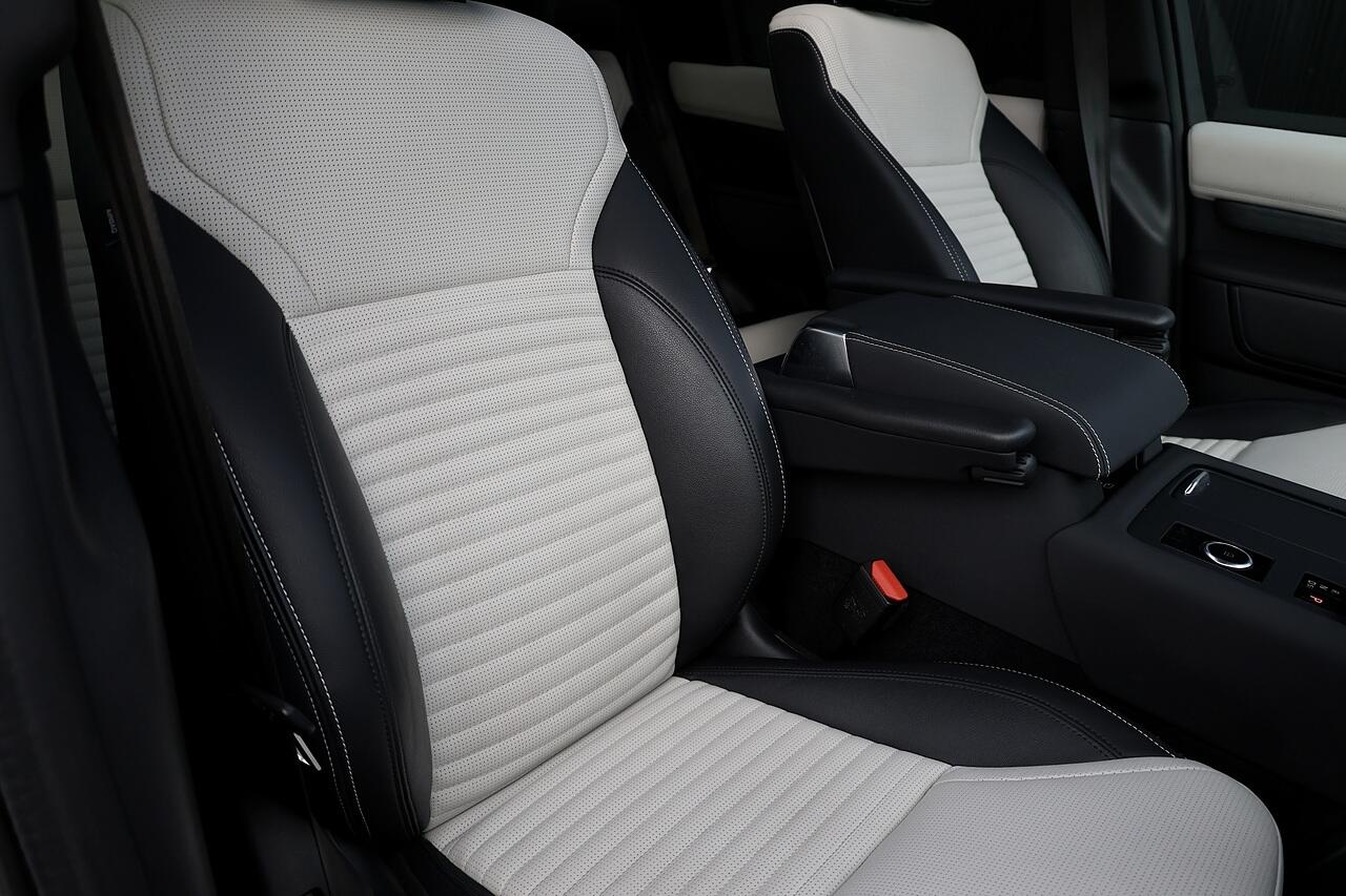 Land Rover Discovery 3 view 35