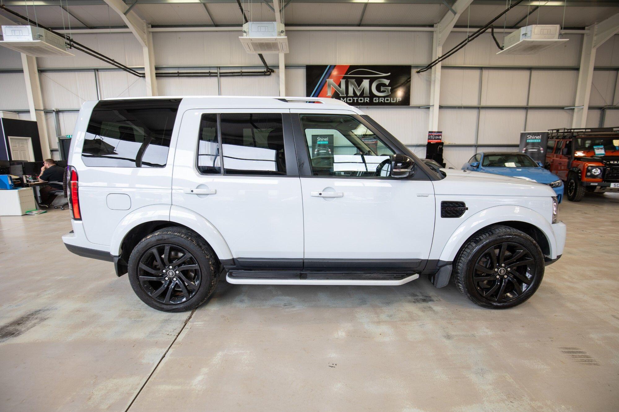Land Rover Discovery view 39