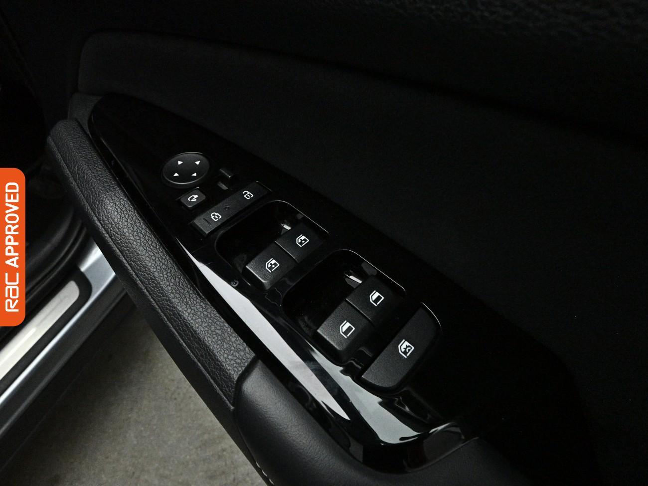 Kia Sportage view 27