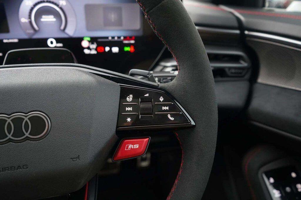 Audi RS5 view 26