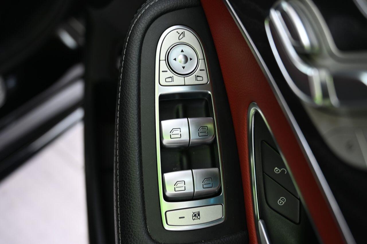 Mercedes-Benz C Class view 41
