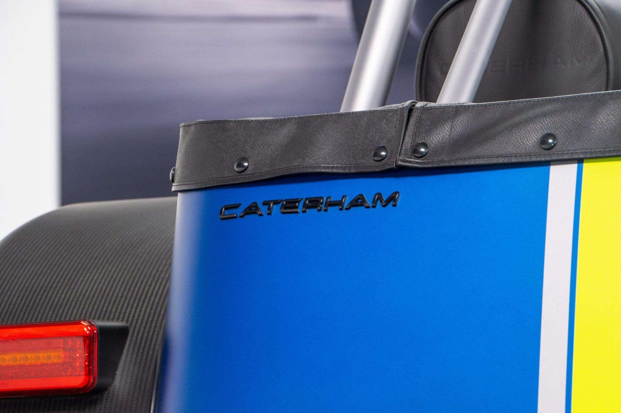 Caterham Seven view 8