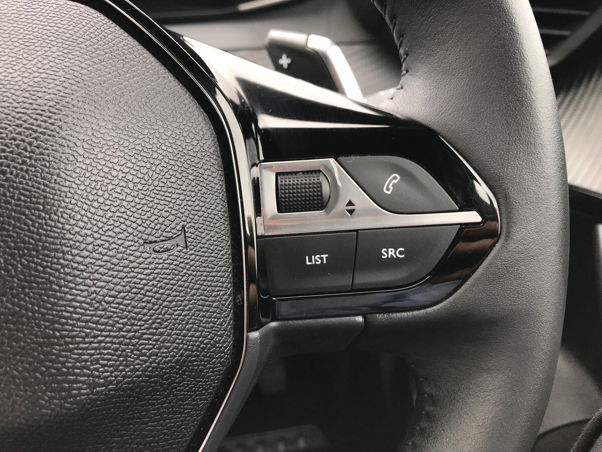 Peugeot 2008 view 23