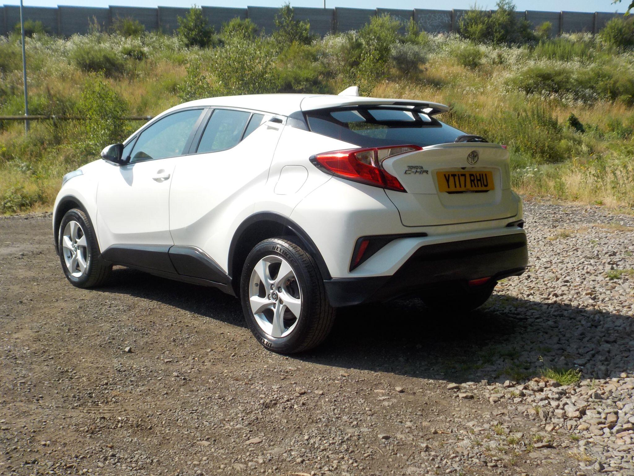 Toyota C-HR 1.2 VVT-i Icon Euro 6 (s/s) 5dr