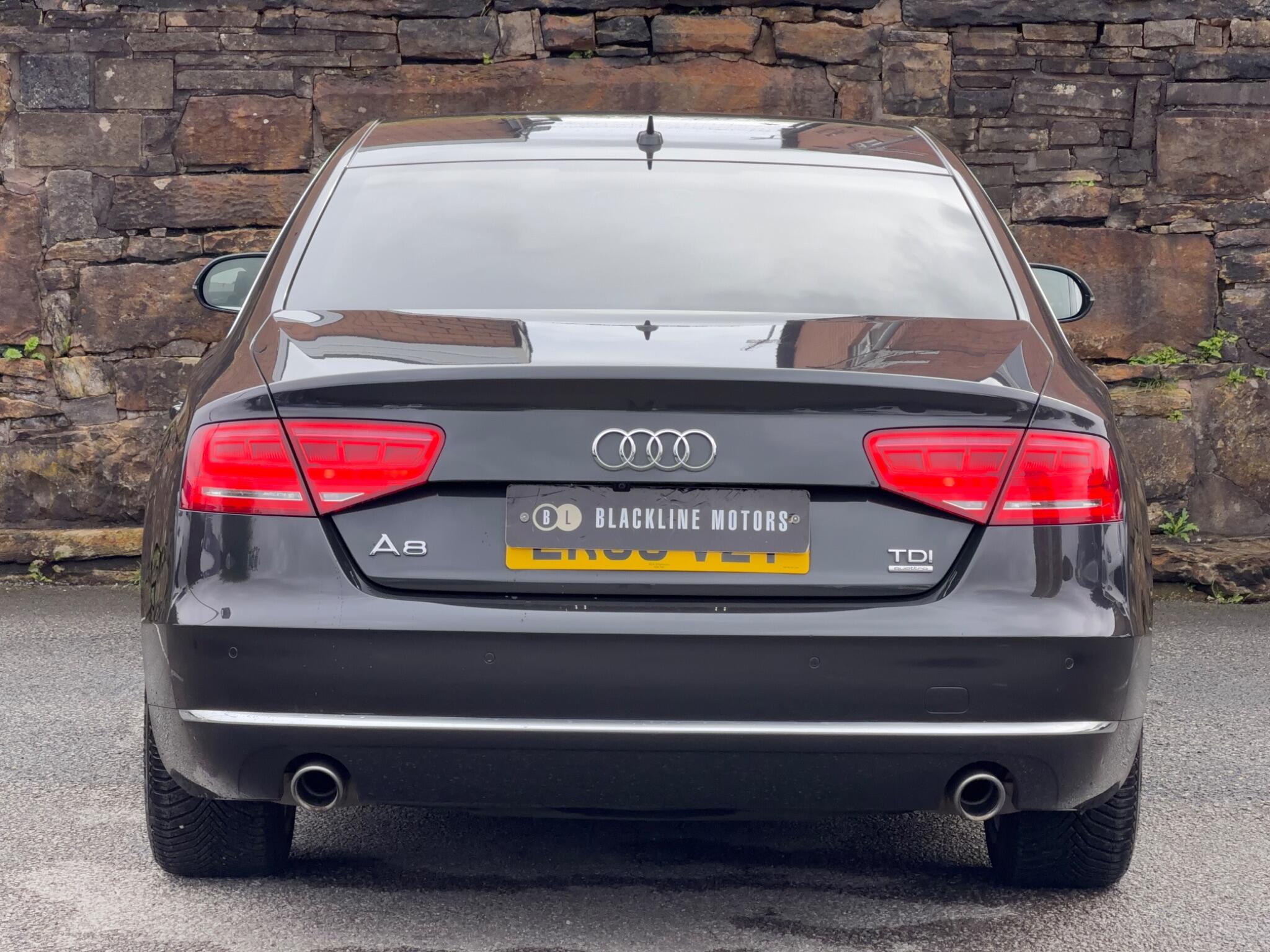 Audi A8 view 6