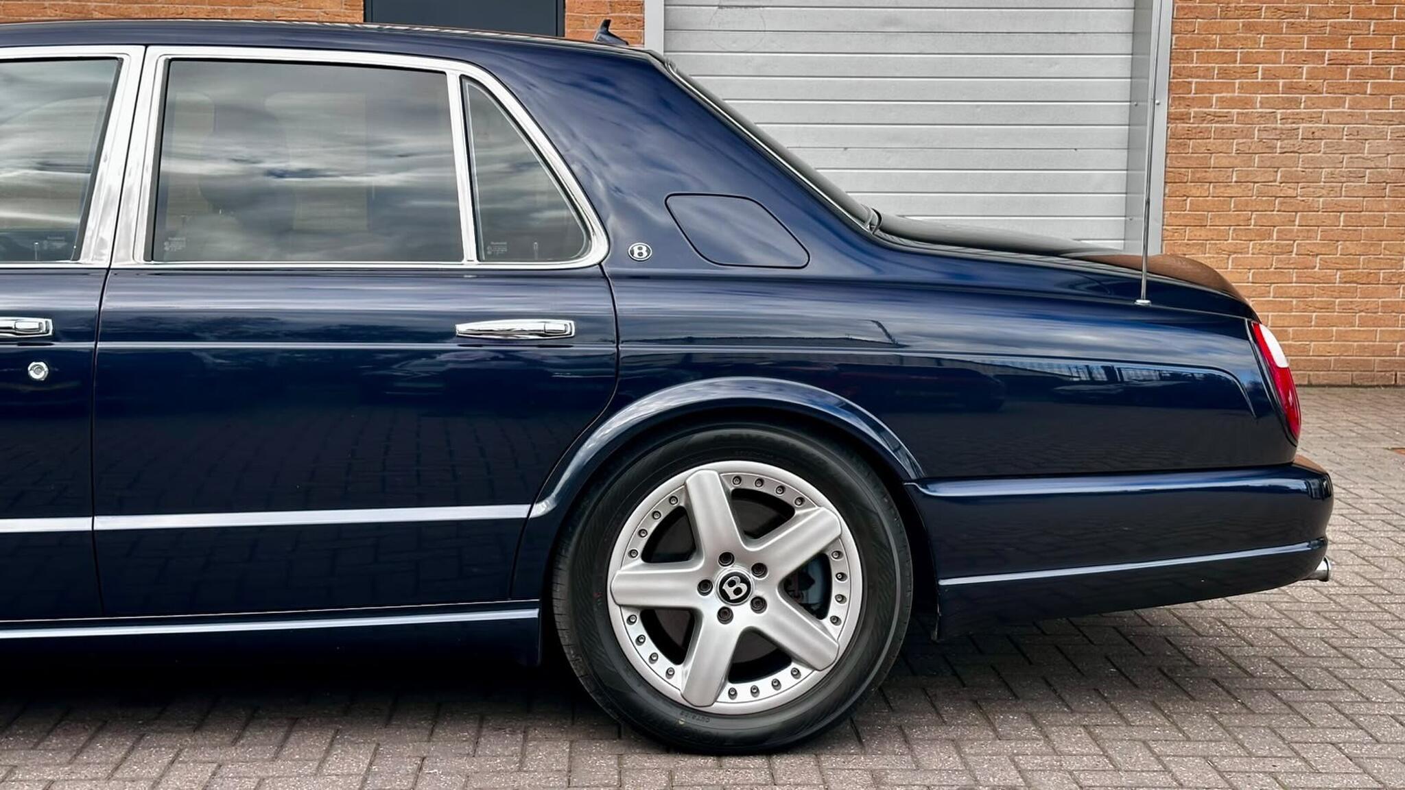 Bentley Arnage view 17
