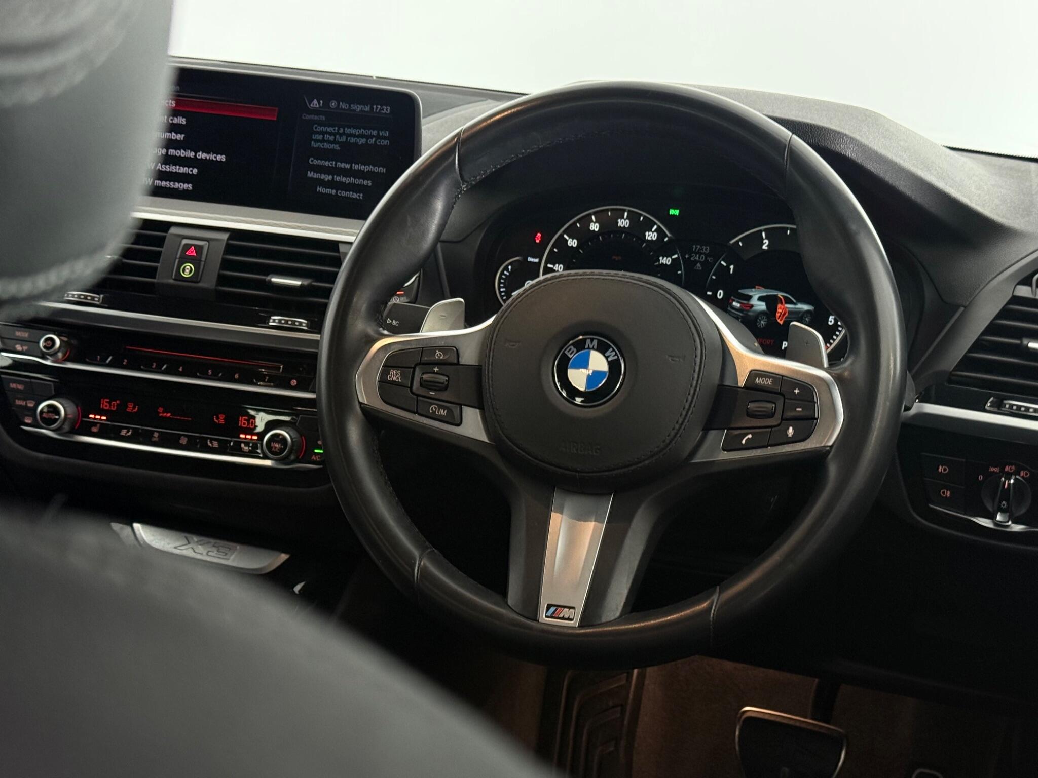 BMW X3 view 14