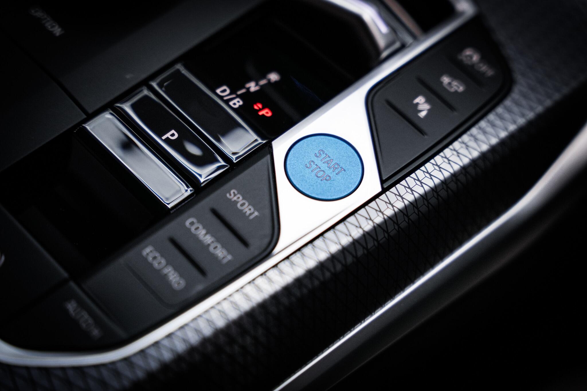 BMW I4 view 49