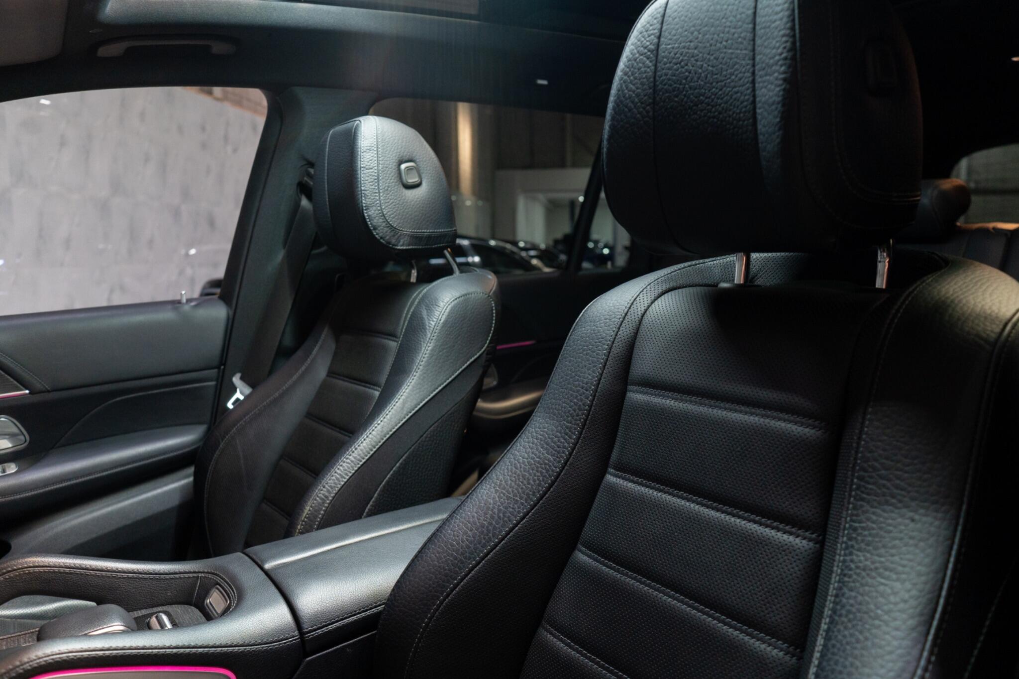 Mercedes-Benz GLS view 49