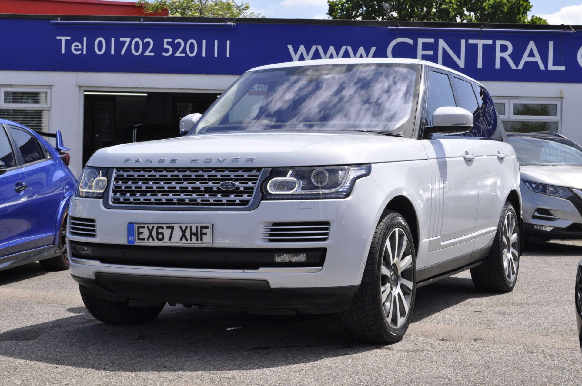 Land Rover Range Rover view 4