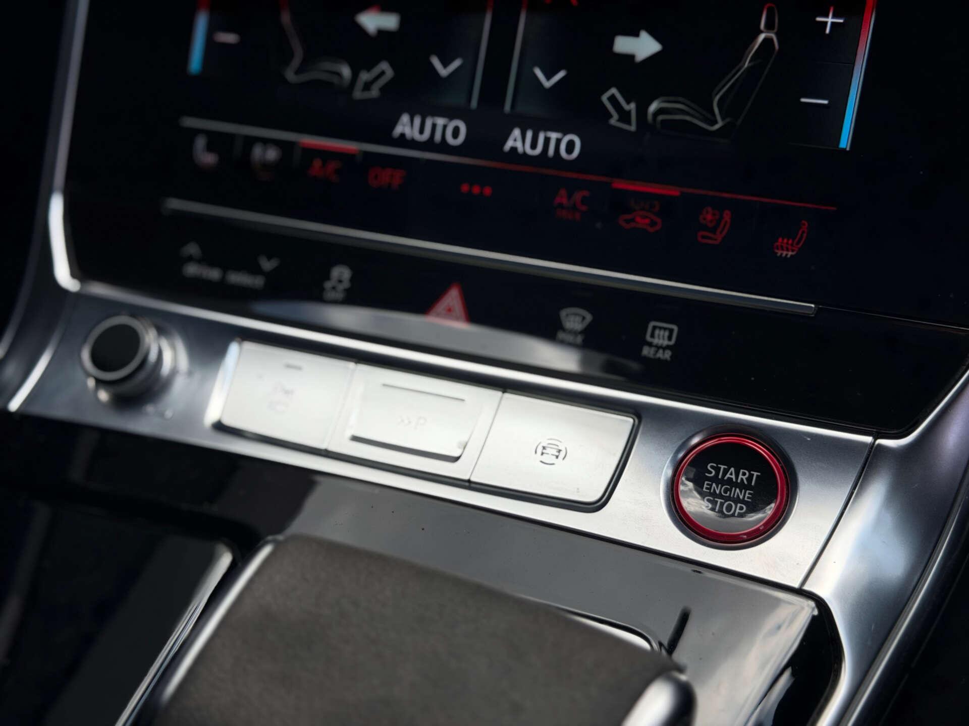 Audi RS6 Avant view 46