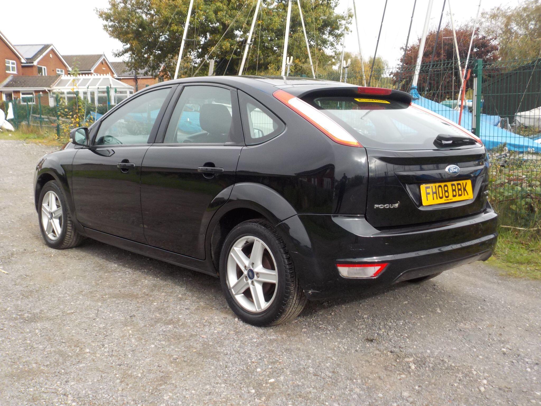 Ford Focus 1.8 Style 5dr