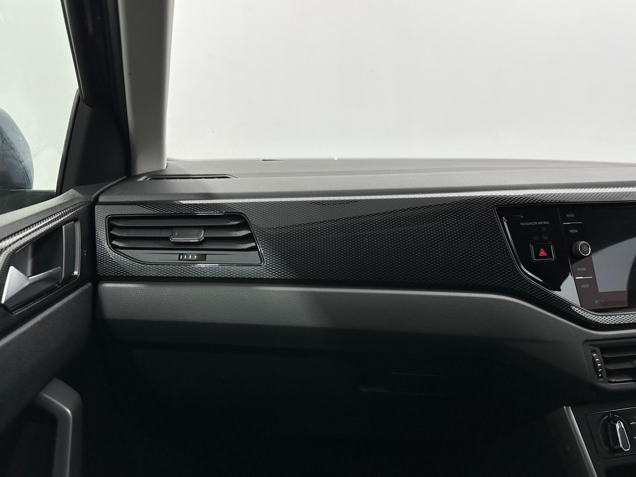 Volkswagen Polo view 27