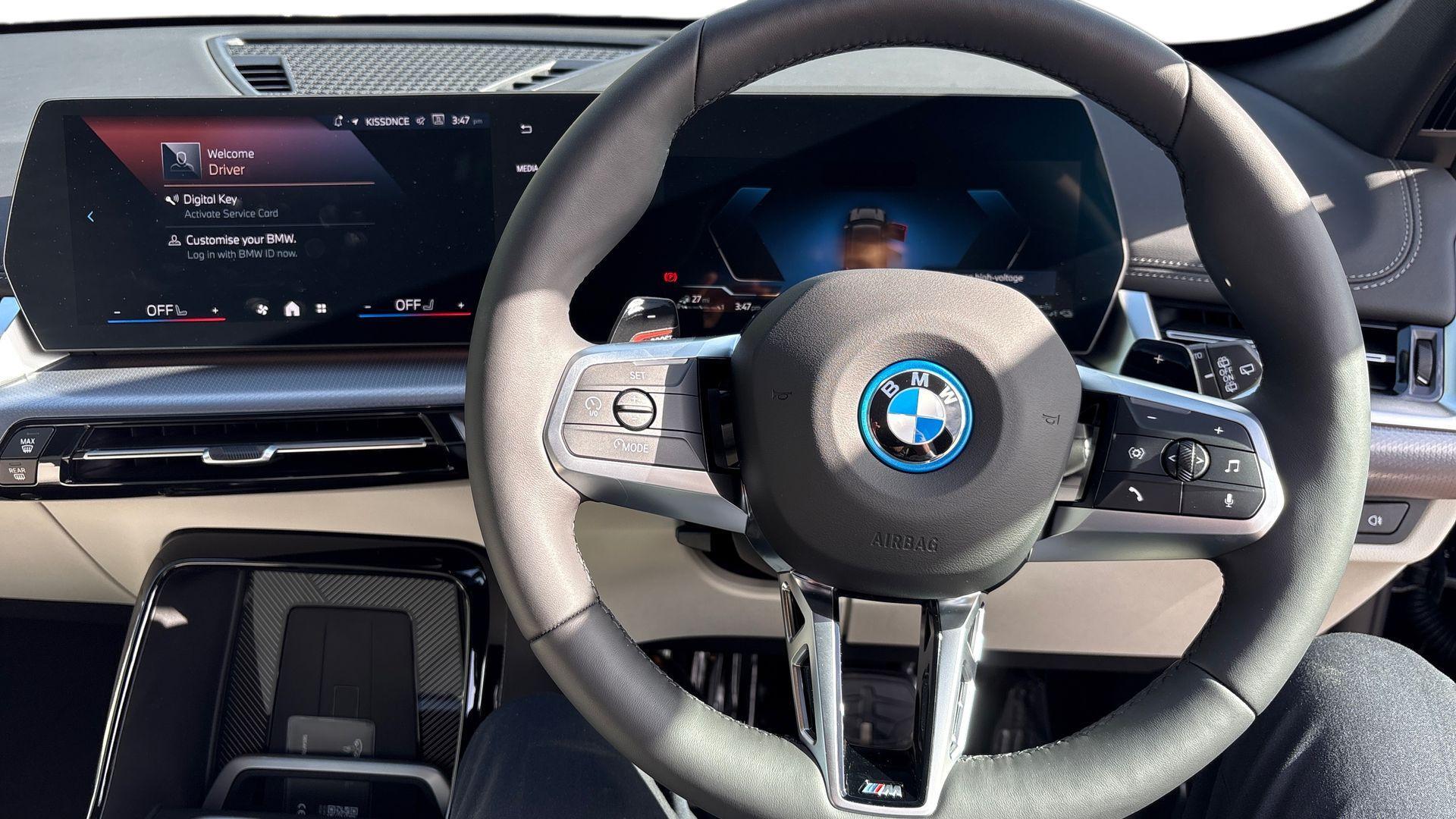 BMW X1 view 5