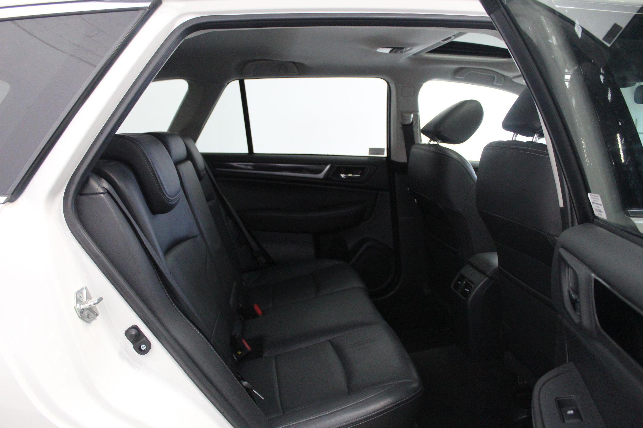 Subaru Outback view 54
