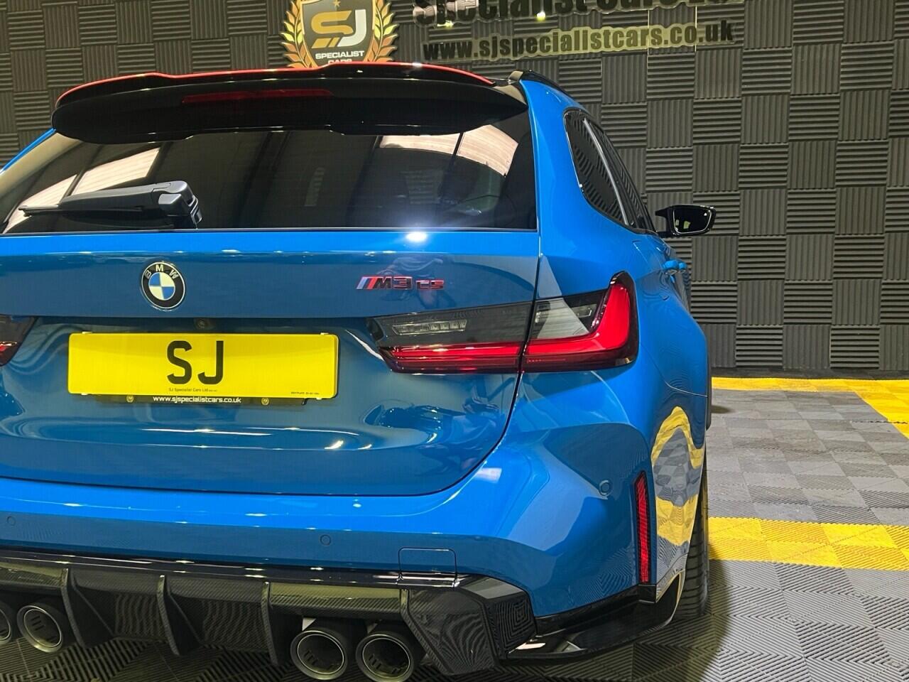 BMW M3 view 32