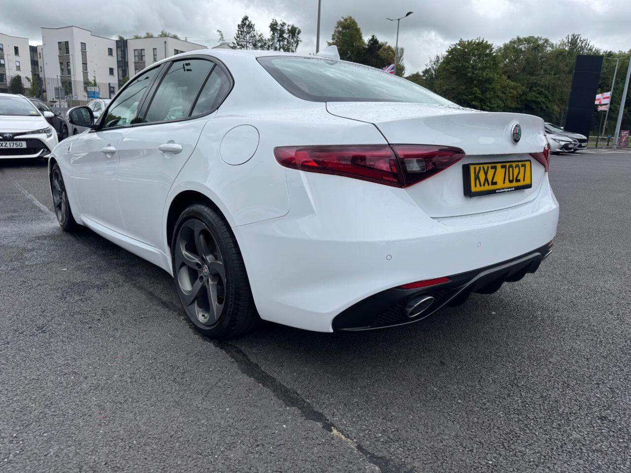 Alfa Romeo Giulia view 3