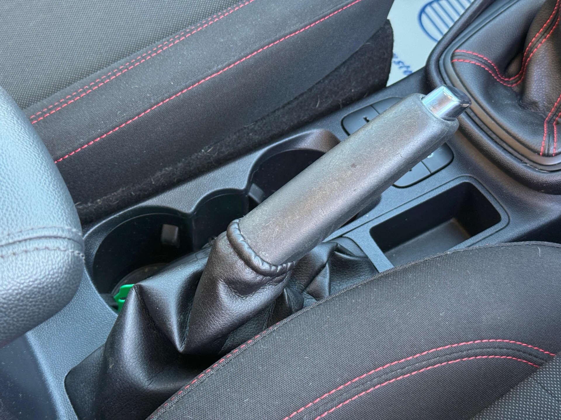 Ford Fiesta view 16