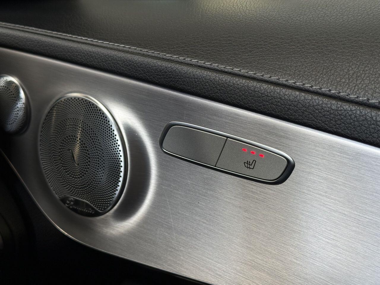 Mercedes-Benz C Class view 45