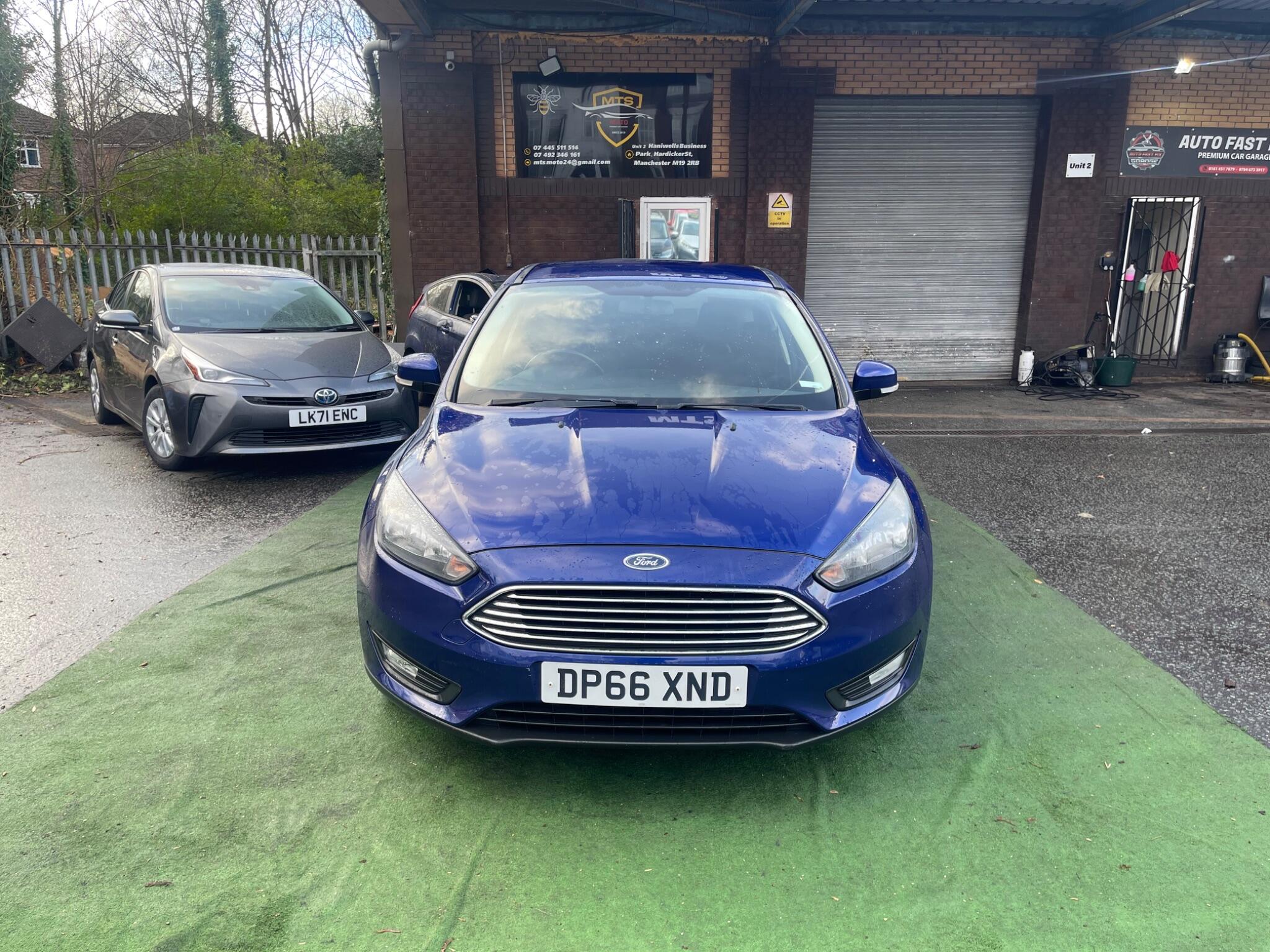 2016 Ford Focus 1.0T EcoBoost Zetec Euro 6 (s/s) 5dr • 83,680 miles image 5