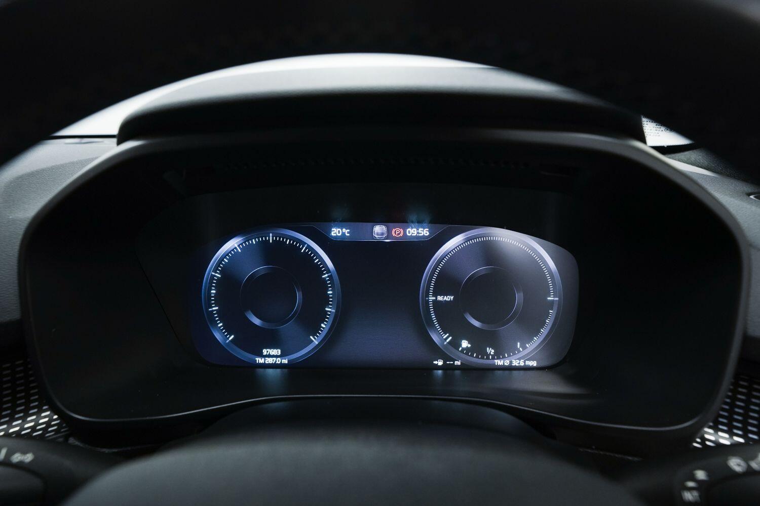 Volvo XC40 view 21