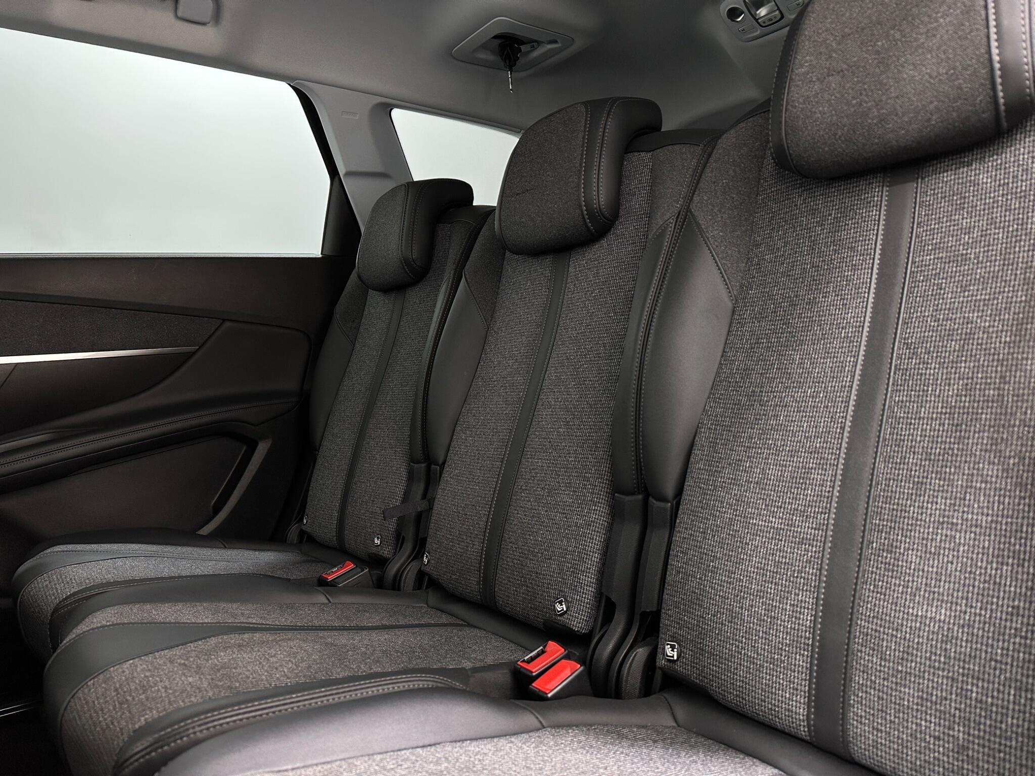 Peugeot 5008 view 37