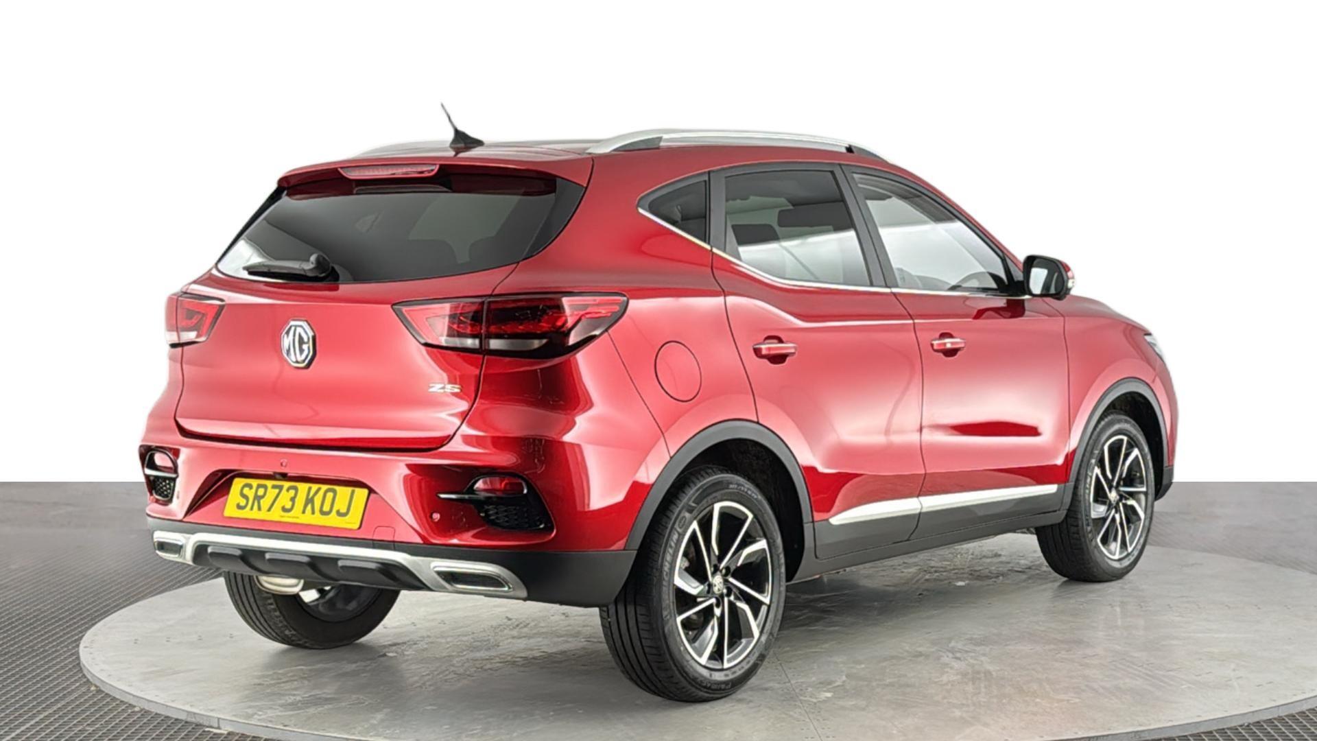 MG ZS view 4