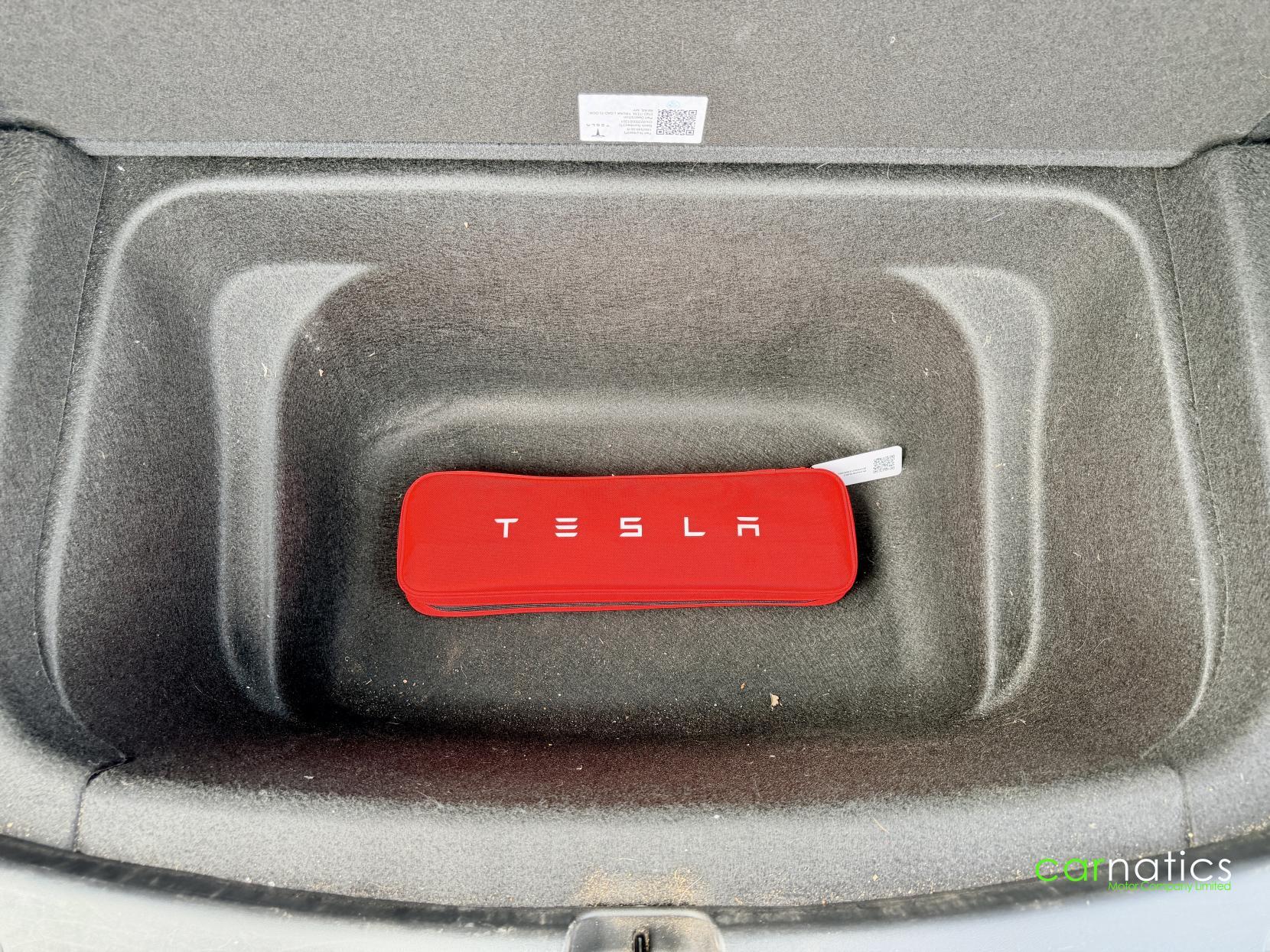 Tesla Model Y view 35