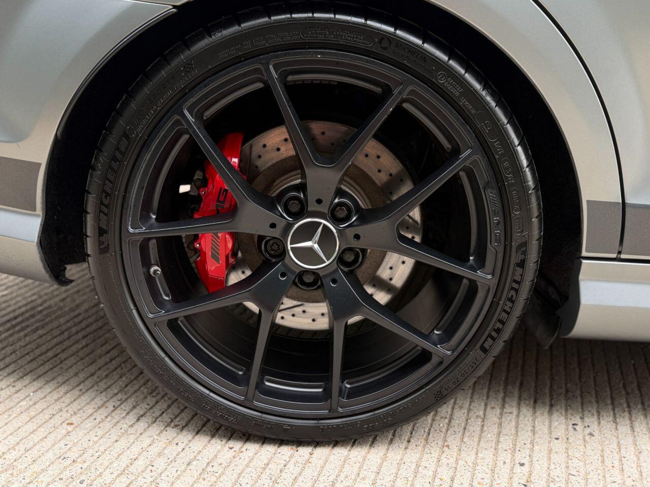 Mercedes-Benz C Class view 23