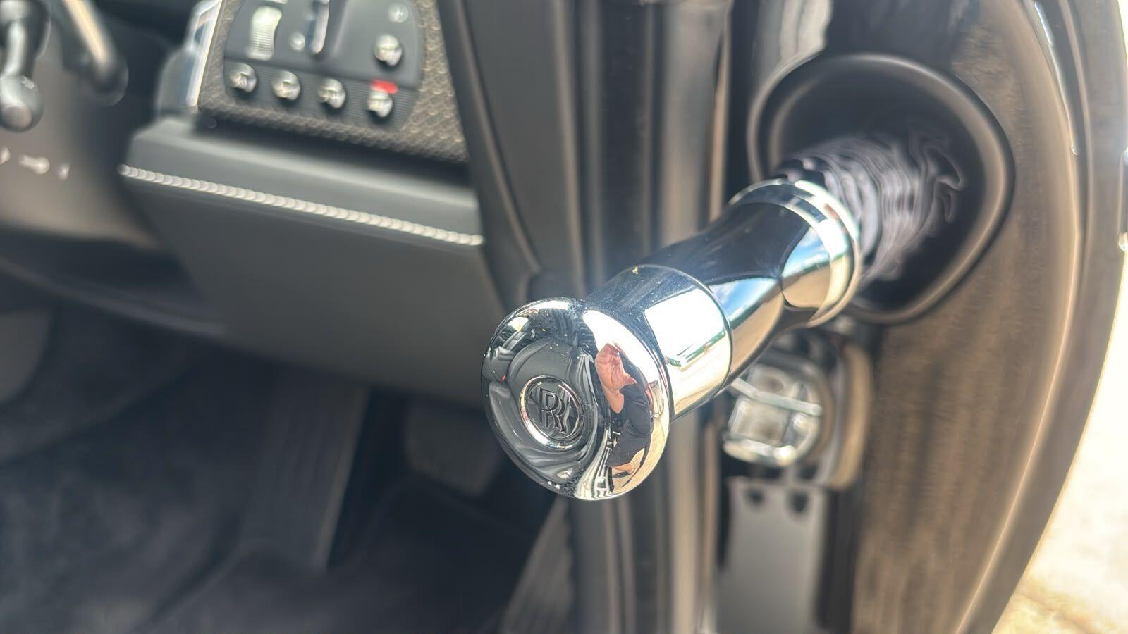 Rolls-Royce Wraith view 20