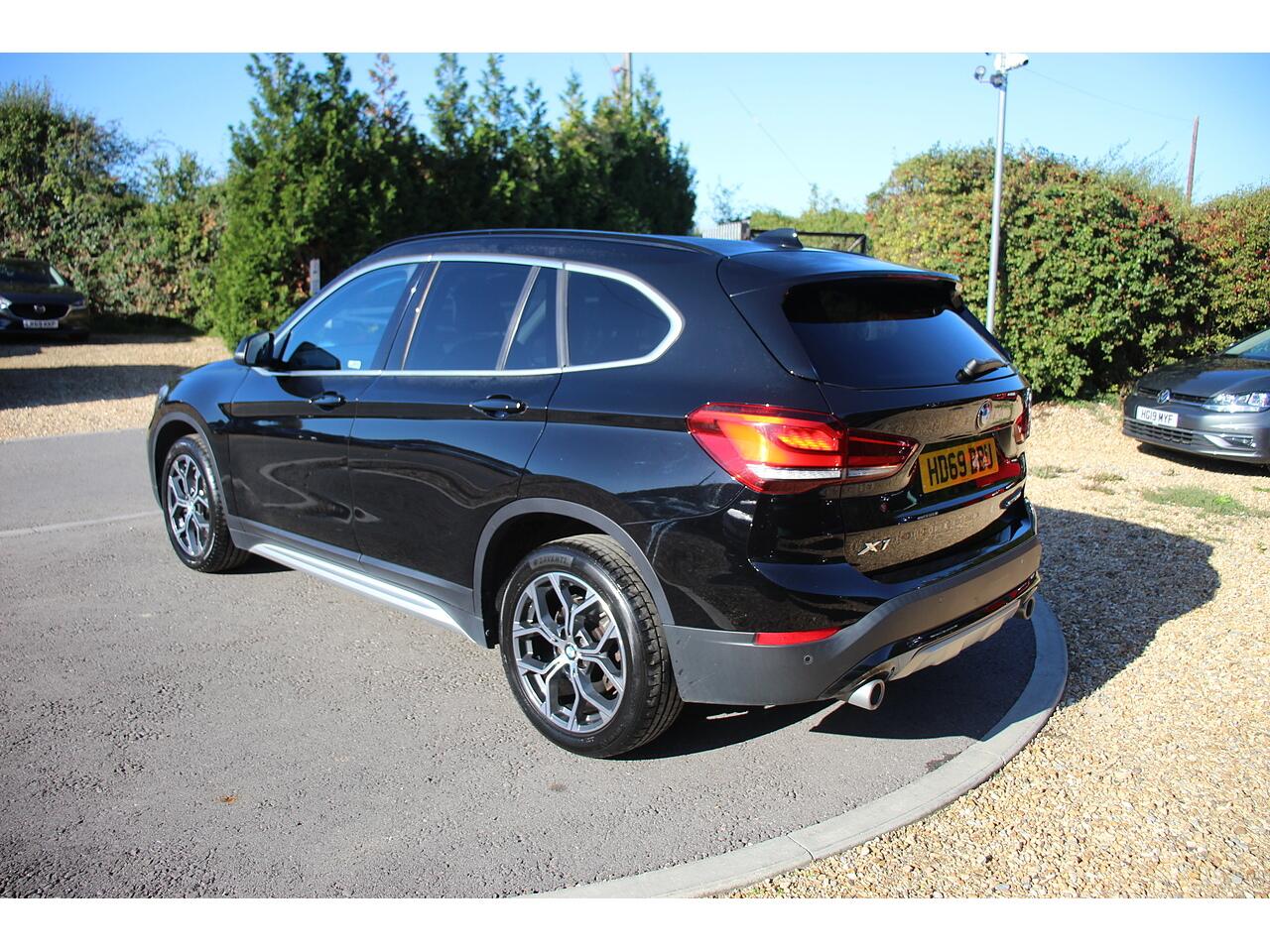 BMW X1 view 10