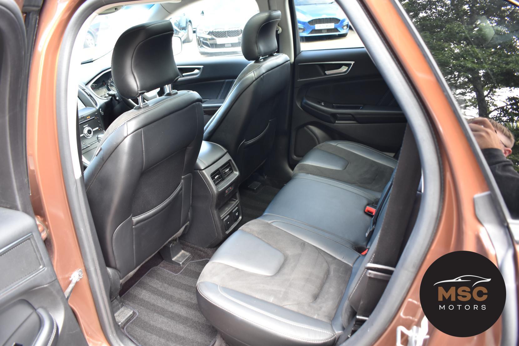 Ford Edge view 41