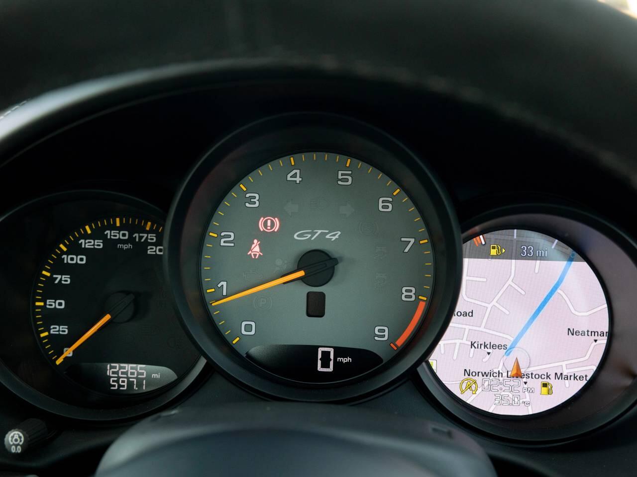 Porsche Cayman view 52