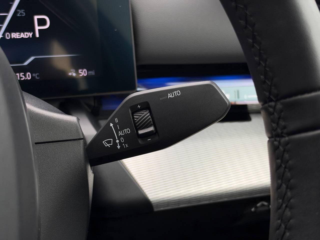 BMW i5 view 37