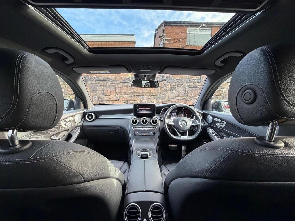 Mercedes-Benz GLC view 11