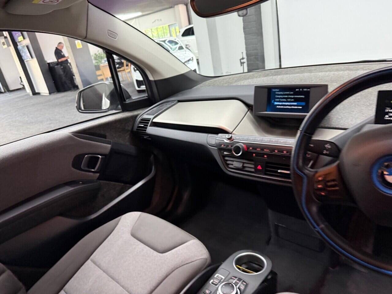 BMW I3 view 38