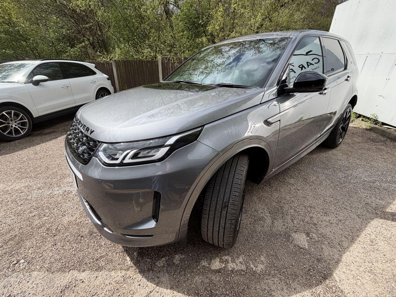 Land Rover Discovery Sport view 9