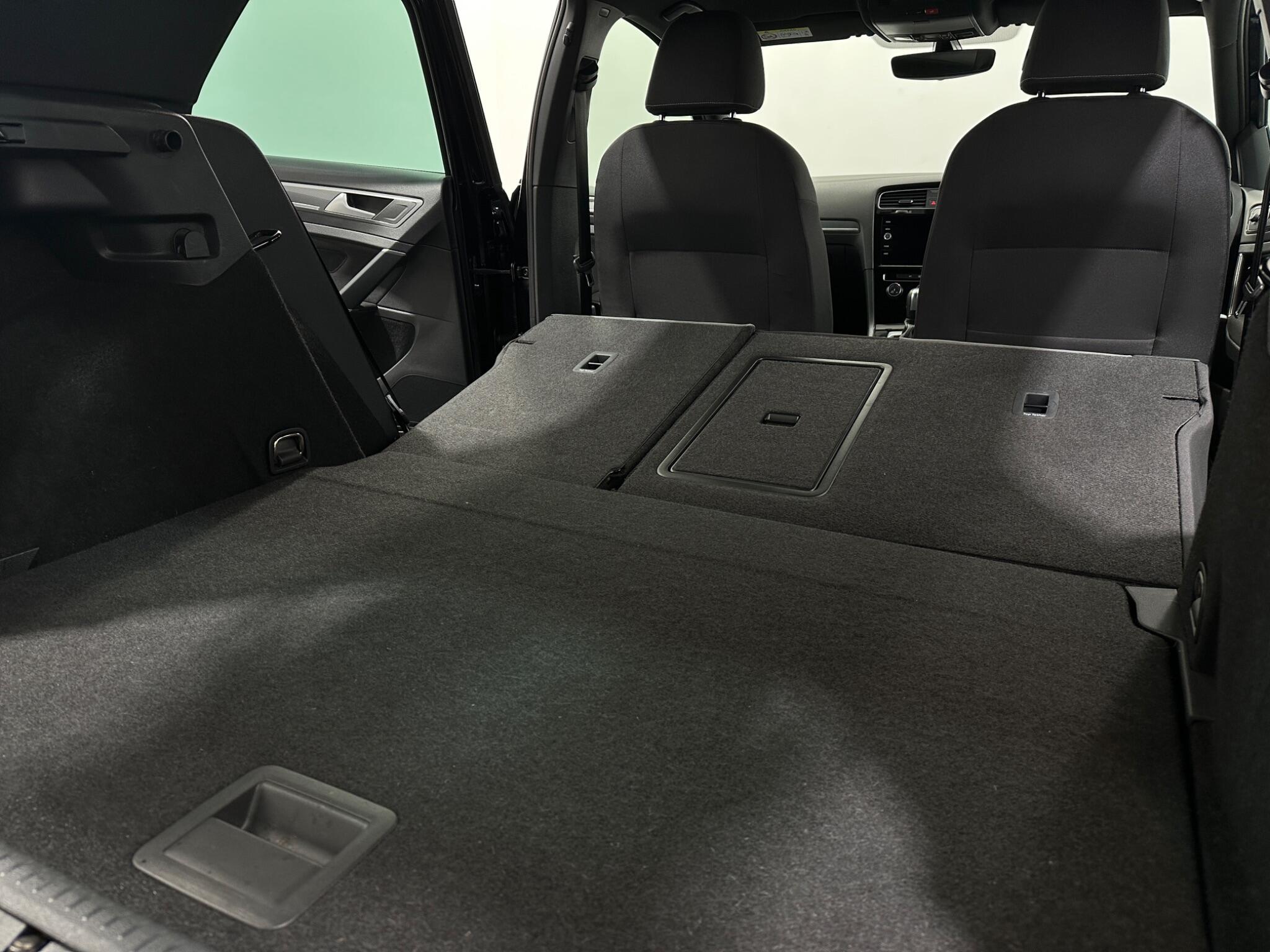 Volkswagen Golf view 46