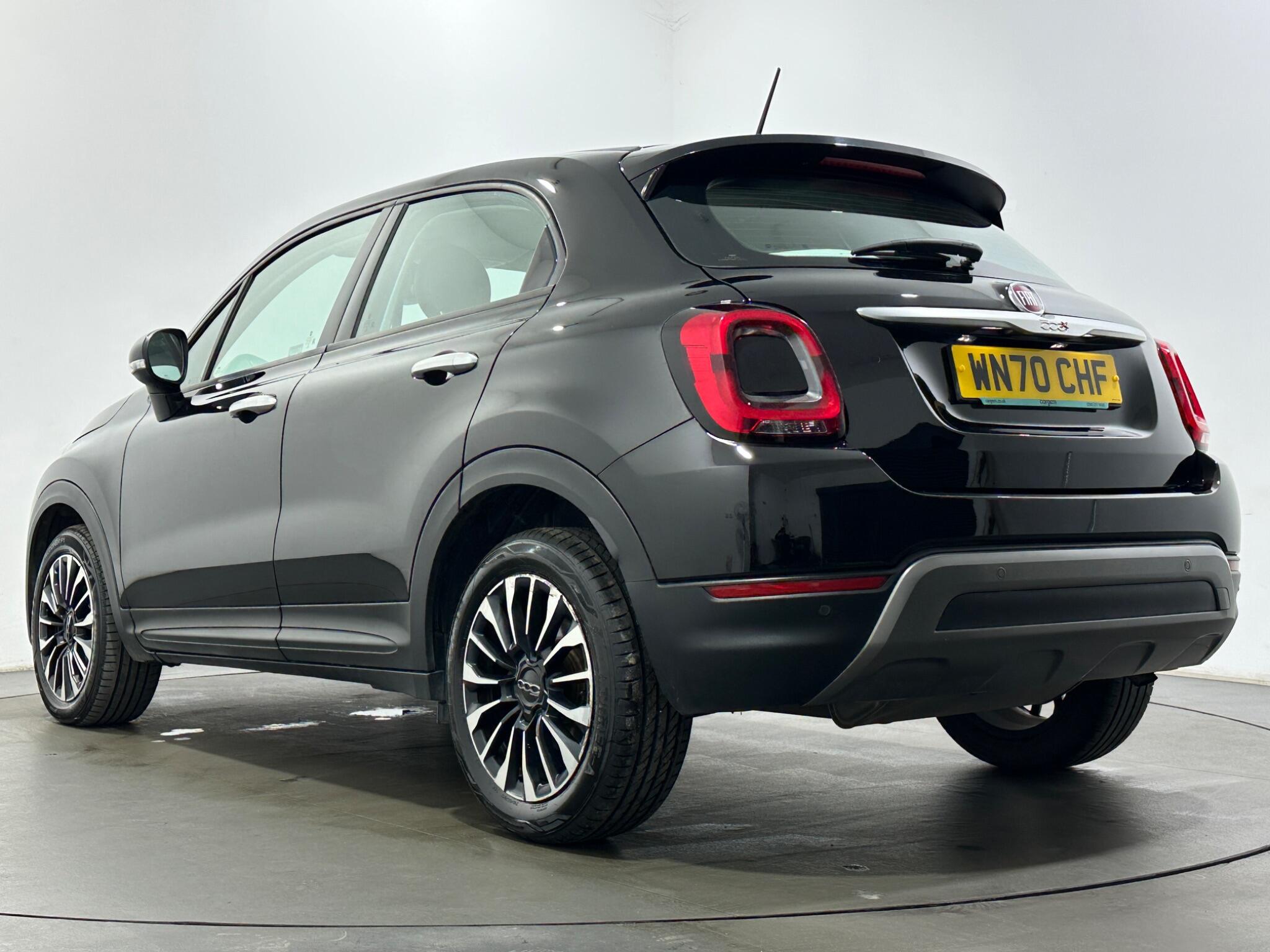 Fiat 500x view 45