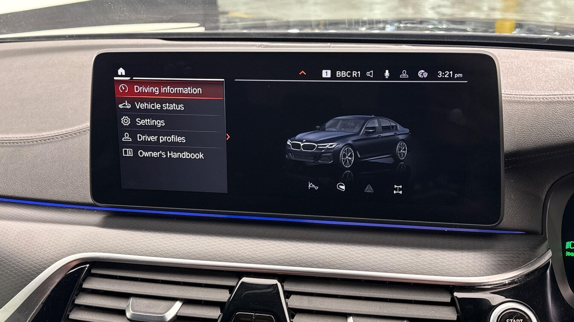 BMW 5 Series view 27