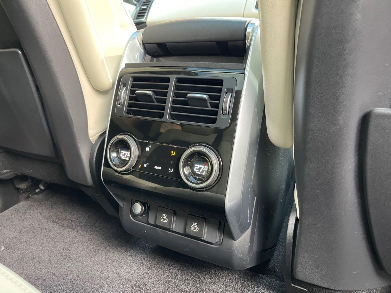 Land Rover Range Rover Sport view 28
