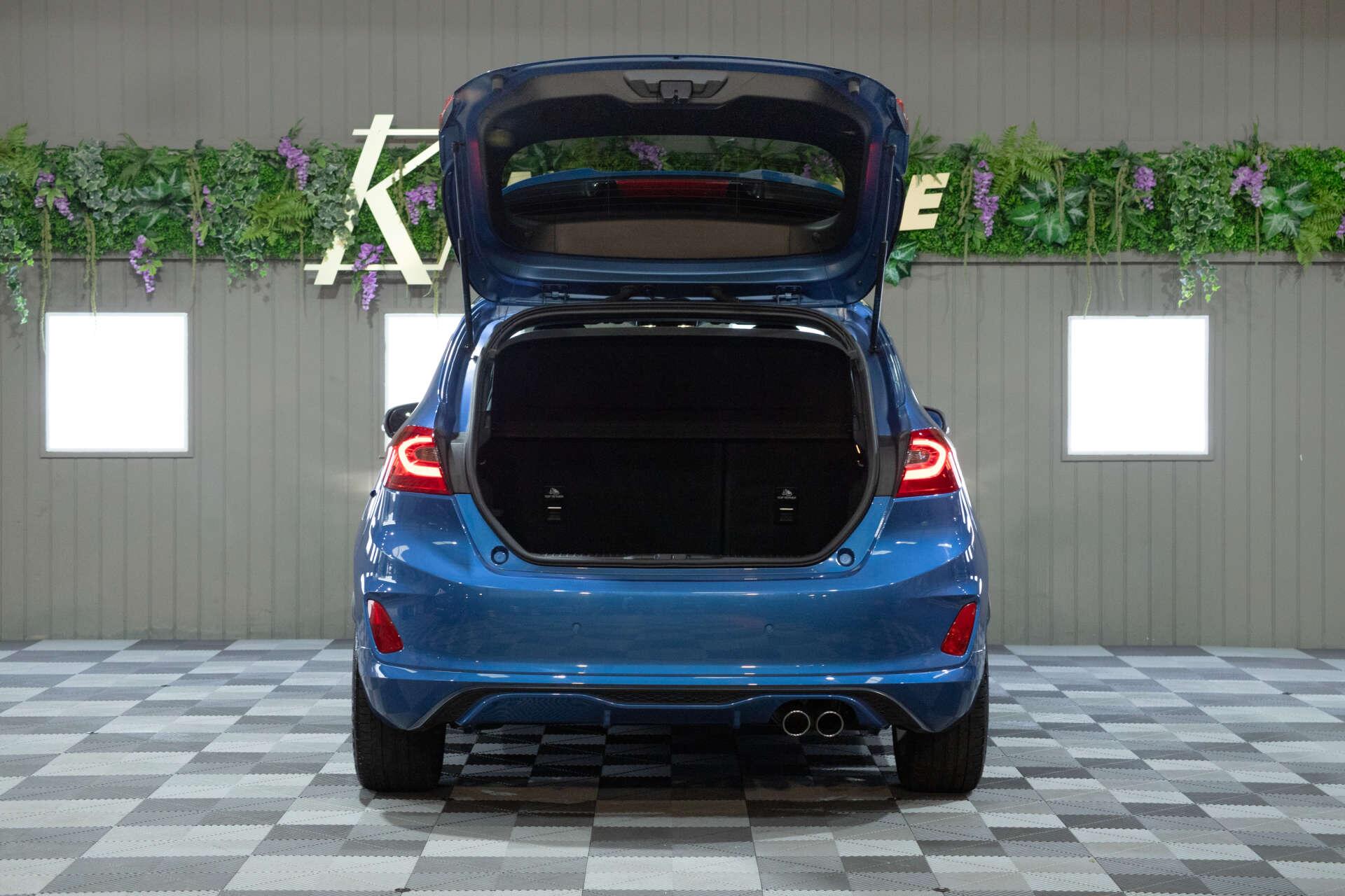 Ford Fiesta view 24